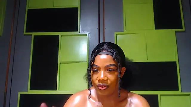 SexyAssDivaxxx online show from October 12, 2025, 4:25 am