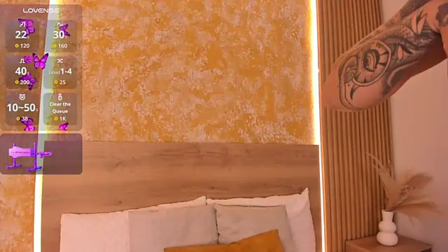 Alana 2916  online show from December 19, 2025, 4:05 am