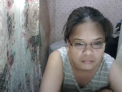 abiemayhottiey online show from September 19, 2025, 11:53 pm