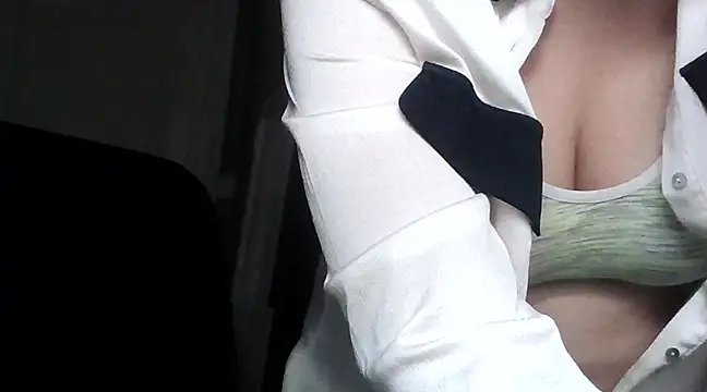 Nora NRI online show from January 28, 2025, 9:19 pm