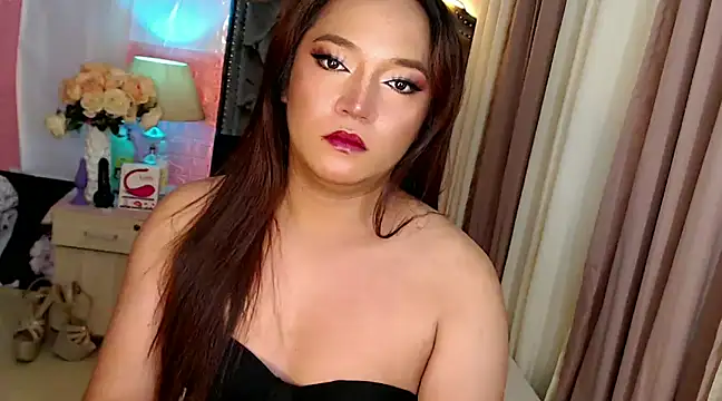Urgirl Ekang online show from December 10, 2024, 11:40 pm