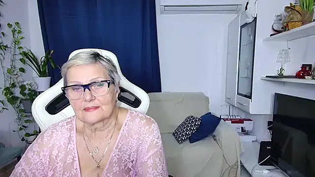 Selenna57 online show from January 10, 2026, 6:47 pm