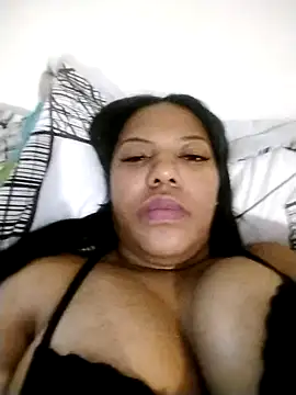 kaomii online show from September 9, 2025, 7:51 am