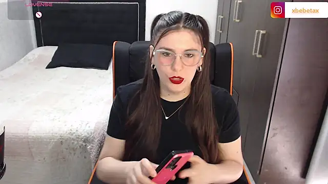 xxbbtaa online show from October 3, 2025, 6:31 pm