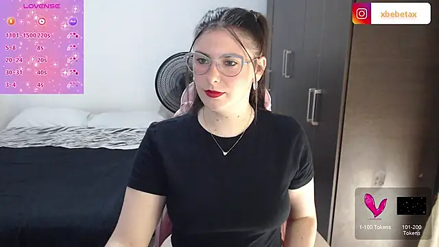 xxbbtaa online show from January 24, 2025, 6:04 pm
