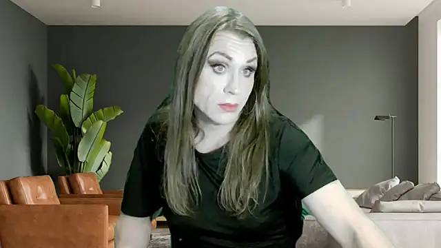 lilianashemale online show from March 17, 2026, 2:58 am