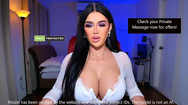 AnneHartx online show from July 16, 2026, 5:59 am