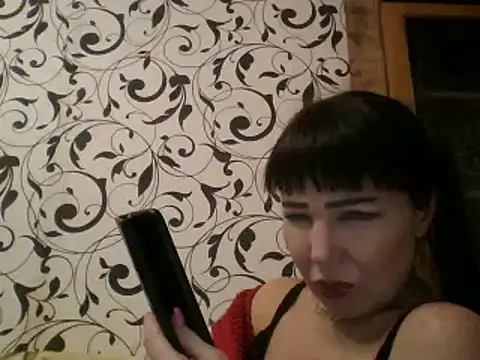 JeaneDavis online show from March 4, 2025, 7:11 pm