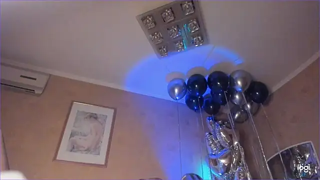 Snapshot of Diamond_D_ chatting on October 3, 2025, 6:09 pm Diamond D online show from October 3, 2025, 6:09 pm