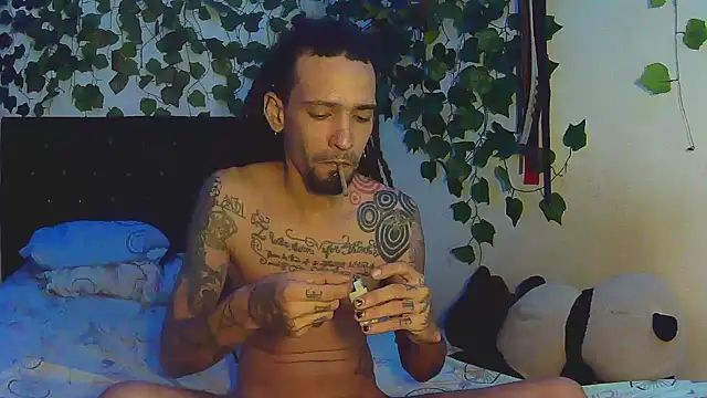 caribbeanlover1 online show from January 29, 2025, 1:38 pm