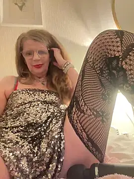 Snapshot of PrincessFreya chatting on December 31, 2024, 10:12 pm PrincessFreya online show from December 31, 2024, 10:12 pm