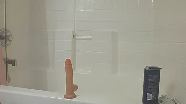 Snapshot of Yankeedave420 chatting on October 9, 2025, 11:44 am Yankeedave420 online show from October 9, 2025, 11:44 am