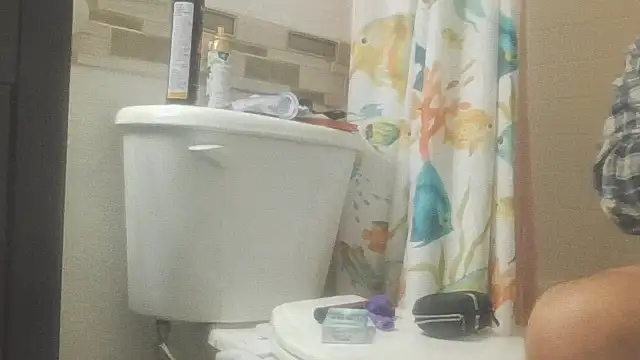 Snapshot of Yankeedave420 chatting on October 13, 2025, 6:09 pm Yankeedave420 online show from October 13, 2025, 6:09 pm