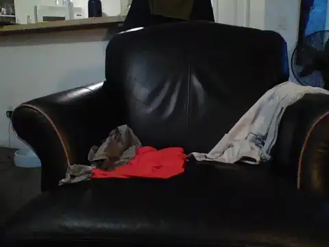 Snapshot of Yankeedave420 chatting on February 22, 2025, 5:46 pm Yankeedave420 online show from February 22, 2025, 5:46 pm