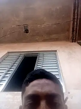 Snapshot of Junior013R chatting on January 15, 2026, 1:36 pm Junior013R online show from January 15, 2026, 1:36 pm