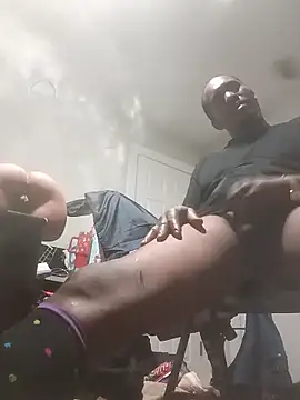 Snapshot of Makeyoucumallover chatting on January 9, 2026, 9:27 am Makeyoucumallover online show from January 9, 2026, 9:27 am