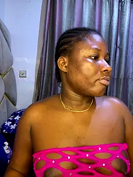 catty3232 online show from September 10, 2025, 11:26 pm