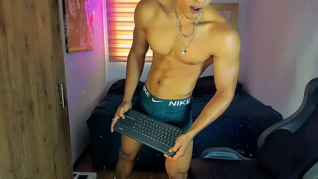 Liam V online show from February 15, 2025, 1:16 pm