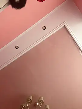 Snapshot of Flossy_Vettie chatting on October 8, 2025, 1:12 pm Flossy Vettie online show from October 8, 2025, 1:12 pm