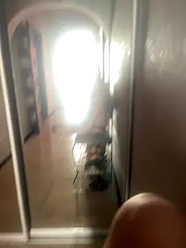 Snapshot of Flossy_Vettie chatting on September 15, 2025, 1:55 pm Flossy Vettie online show from September 15, 2025, 1:55 pm