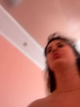 Snapshot of Flossy_Vettie chatting on October 27, 2025, 9:54 am Flossy Vettie online show from October 27, 2025, 9:54 am