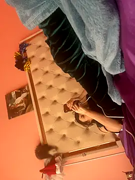 Snapshot of Flossy_Vettie chatting on October 7, 2025, 11:33 am Flossy Vettie online show from October 7, 2025, 11:33 am