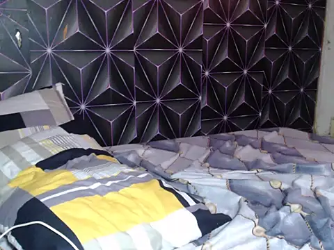 hotsinglemommm online show from November 1, 2025, 12:28 am