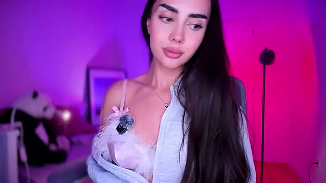 Lil Gabby online show from November 21, 2025, 7:57 pm