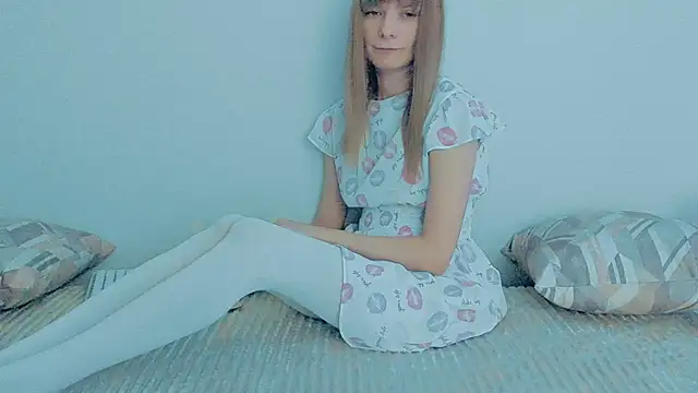 Snapshot of YourCaramel chatting on October 14, 2025, 4:02 am YourCaramel online show from October 14, 2025, 4:02 am