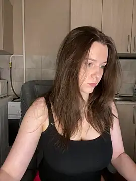 NastyushaaLove online show from April 2, 2026, 7:42 pm