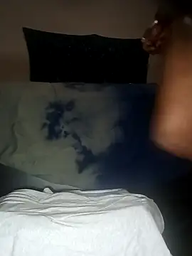 Snapshot of biggreen850 chatting on October 5, 2025, 7:21 am biggreen850 online show from October 5, 2025, 7:21 am