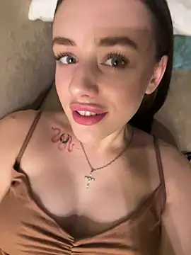 Lisaaan online show from January 13, 2025, 12:56 pm