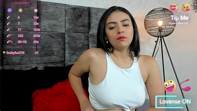 SusanRodriguez  online show from January 10, 2025, 11:50 pm