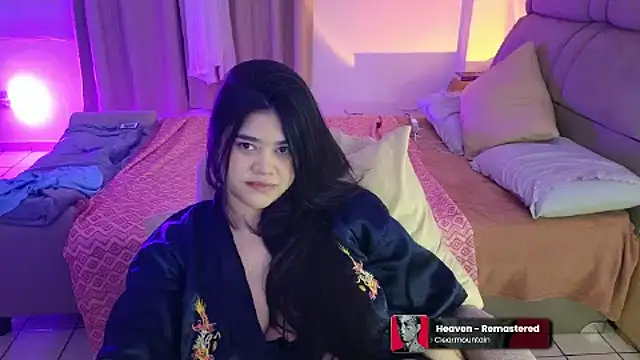 feluriana online show from May 15, 2026, 11:14 pm