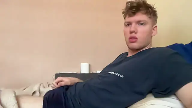 sexybooii6968 online show from March 12, 2026, 8:51 am