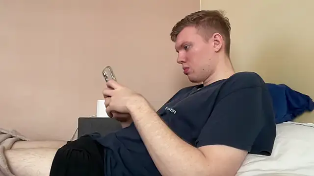 sexybooii6968 online show from January 7, 2026, 9:36 am