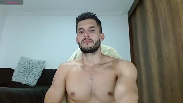 Noah jhonsonn online show from February 24, 2025, 5:20 pm