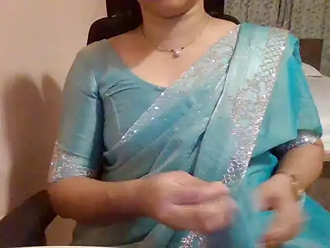 Pinky 4 online show from November 15, 2025, 10:47 pm