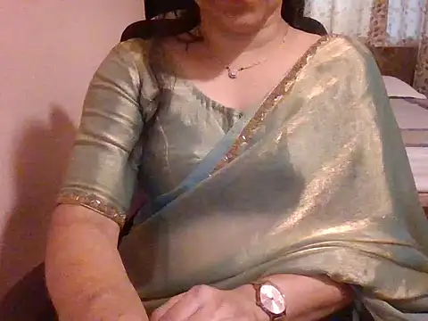 Pinky 4 online show from March 15, 2026, 9:49 am