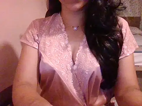 Snapshot of Pinky_4 chatting on September 24, 2025, 6:47 pm Pinky 4 online show from September 24, 2025, 6:47 pm