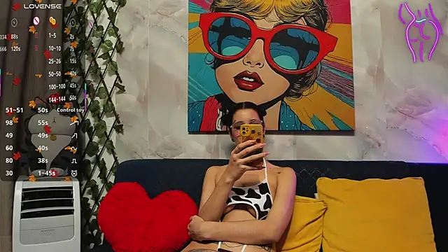 GabiMorgan online show from September 25, 2025, 9:54 pm