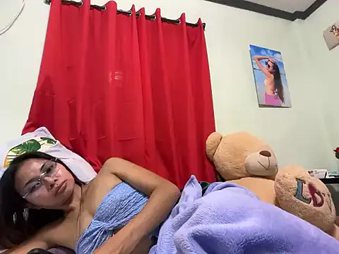 pinay6969 online show from June 3, 2026, 2:33 pm