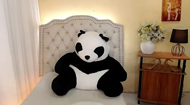 DreamLADYBOY online show from January 13, 2025, 2:11 pm