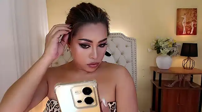 DreamLADYBOY online show from February 2, 2025, 11:42 pm