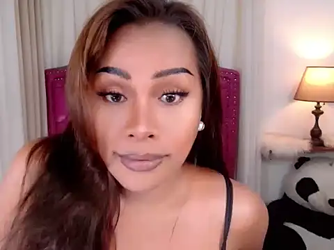 Snapshot of DreamLADYBOY chatting on September 27, 2025, 8:37 pm DreamLADYBOY online show from September 27, 2025, 8:37 pm