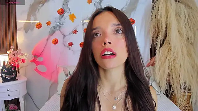 Snapshot of hannahill69 chatting on October 22, 2025, 4:56 am hannahill69 online show from October 22, 2025, 4:56 am