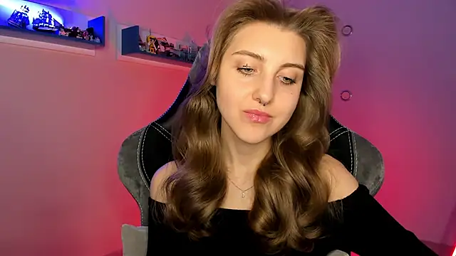 CassiaBlade1 online show from March 2, 2025, 7:30 pm