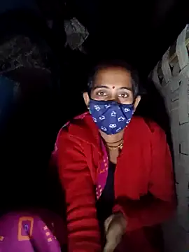 Snapshot of Mohni_Das chatting on November 9, 2025, 5:50 pm Mohni Das online show from November 9, 2025, 5:50 pm