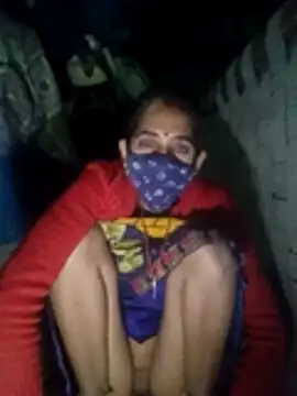 Snapshot of Mohni_Das chatting on November 18, 2025, 11:15 pm Mohni Das online show from November 18, 2025, 11:15 pm