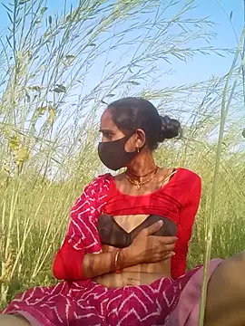 Snapshot of Mohni_Das chatting on February 14, 2026, 11:21 am Mohni Das online show from February 14, 2026, 11:21 am